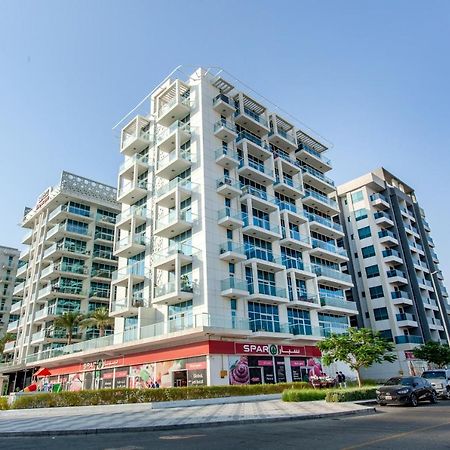 Live Modern Live Luxury - Dubai Studio City Apartment Exterior photo